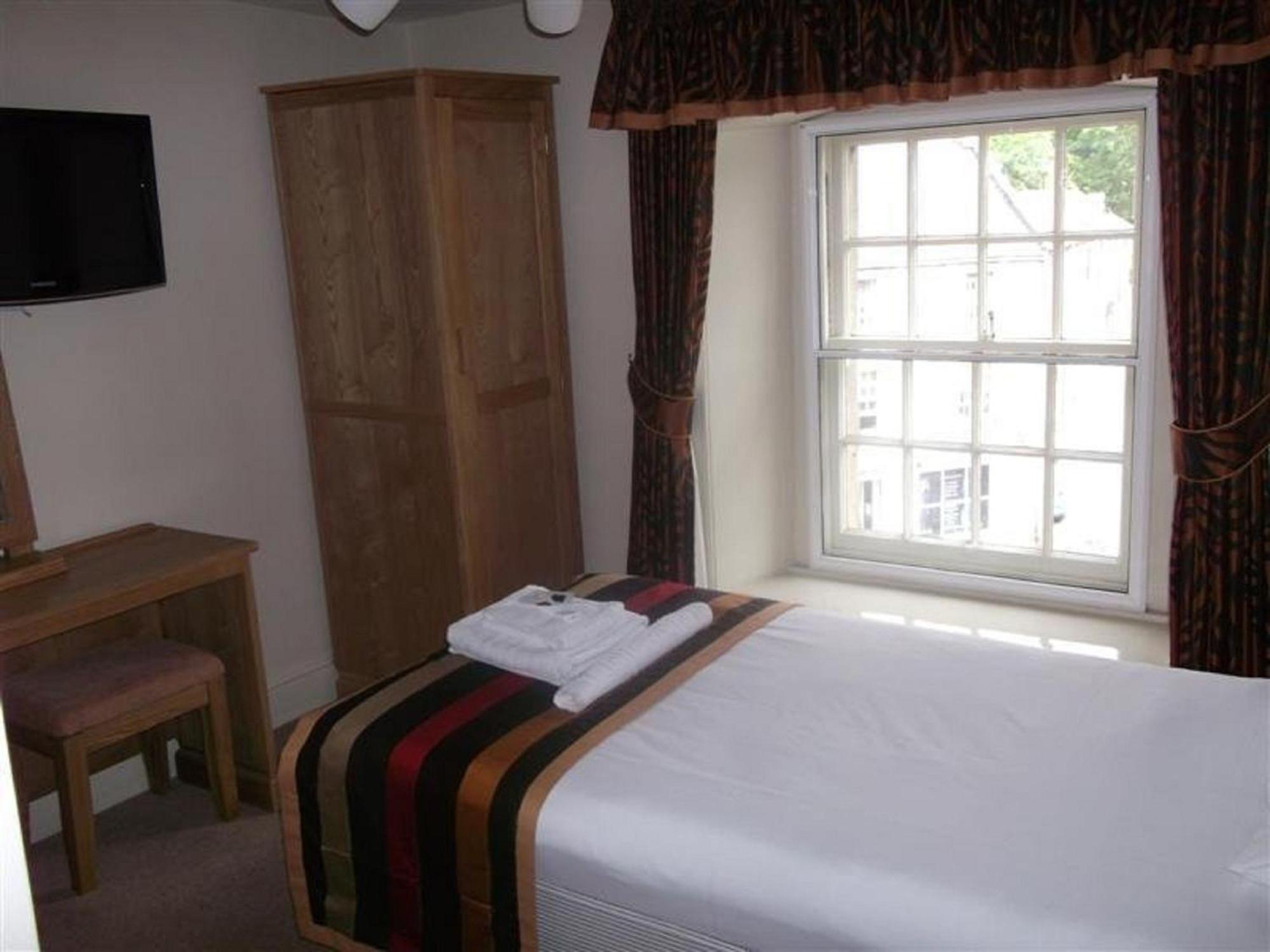 Radstock Hotel Near Bath Exterior foto